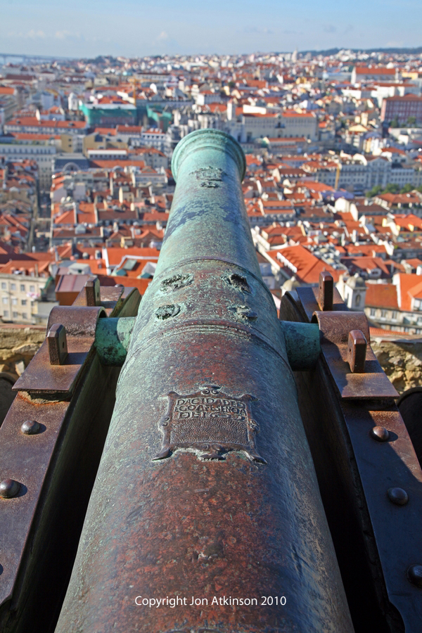 Glória Funicular, Lisbon, Portugal. Glória Funicular, Lisbon, Portugal.